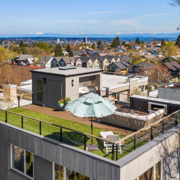 Modern roof deck in Queen Anne, Seattle, Washington